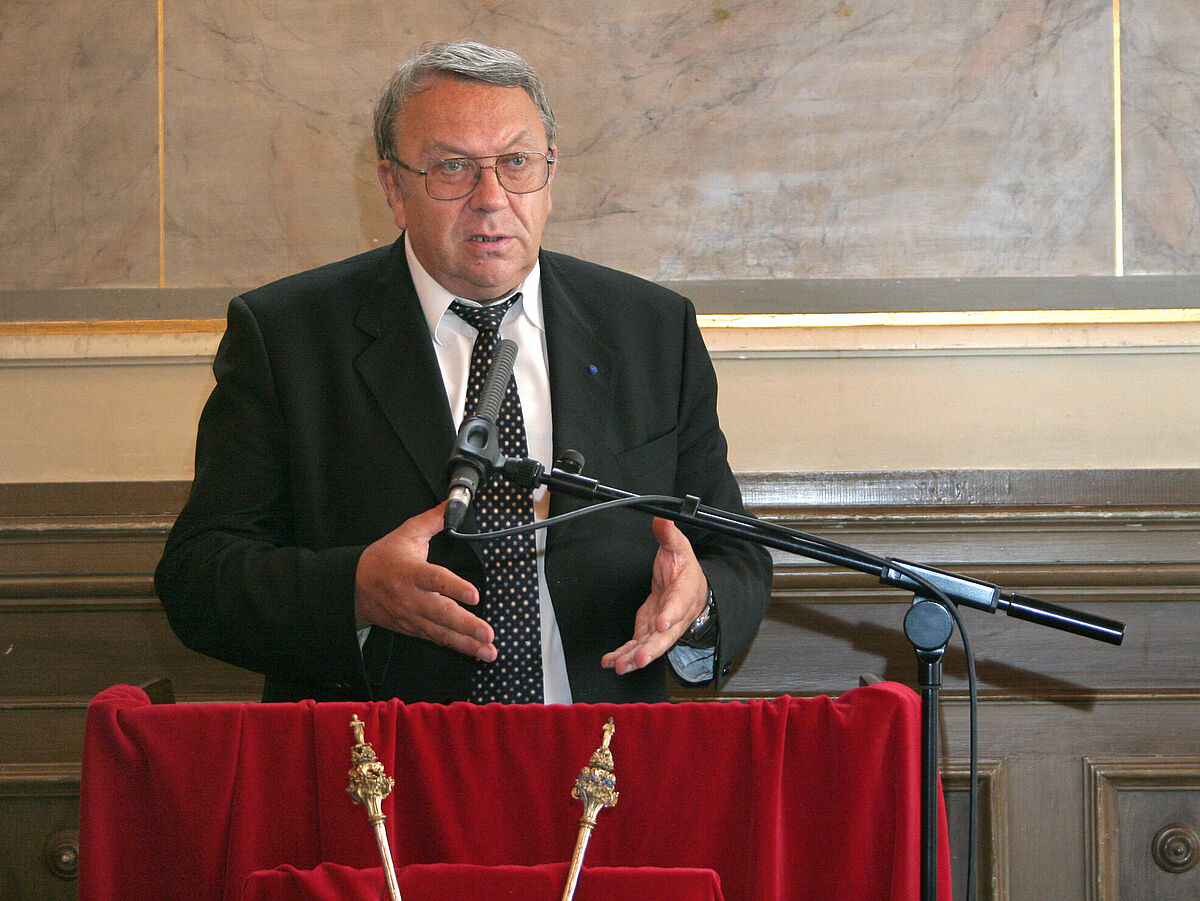 Vladimir Evgenievich Fortov (Foto: ITMZ).